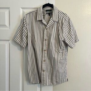 Banana Republic Short Sleeve Button Shirt